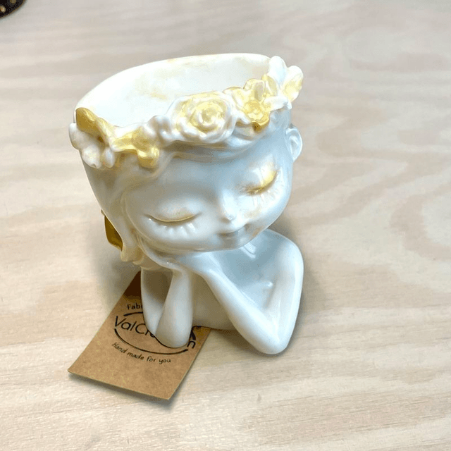 Cache pots Fille Rêveuse
